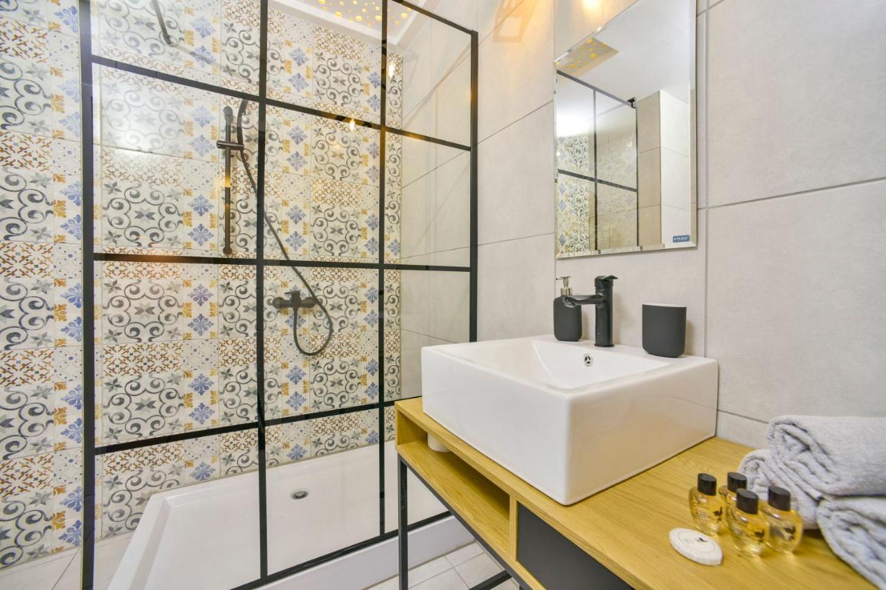 Apartament Wakacyjny Z Klimatyzacja Kolobrzeg Bagian luar foto
